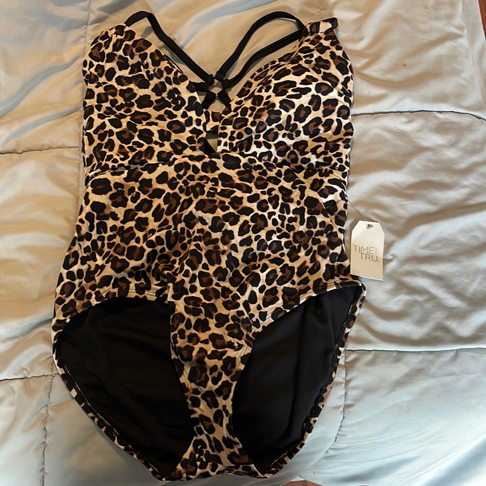 NWT Time and Tru one piece bathing suit